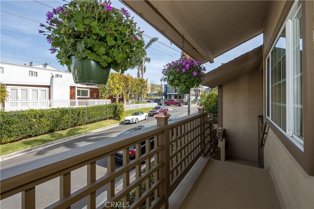 521 Jasmine Ave #1-2 - Photo 2 of 20