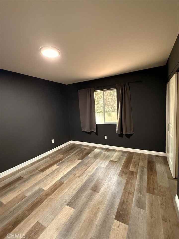 136 N Tiana Ln - Photo 4 of 12