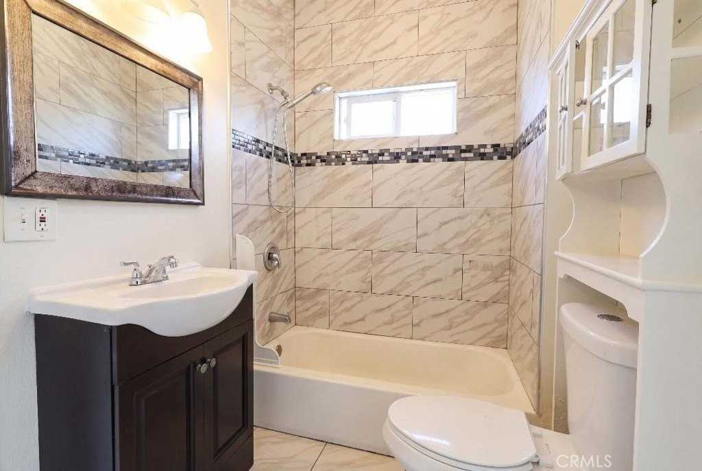 132 N Ditman Ave - Photo 7 of 12