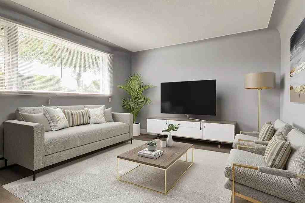 Eastwood Apartments - Photo 4 of 19