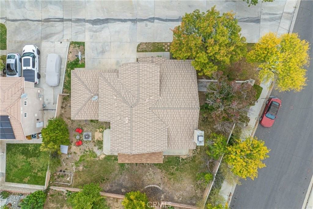 25535 Chisom Ln - Photo 4 of 38