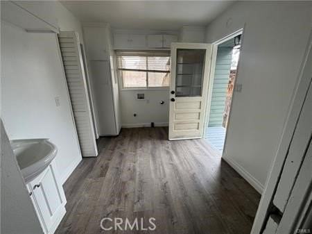 733 S San Jacinto St #B - Photo 3 of 10