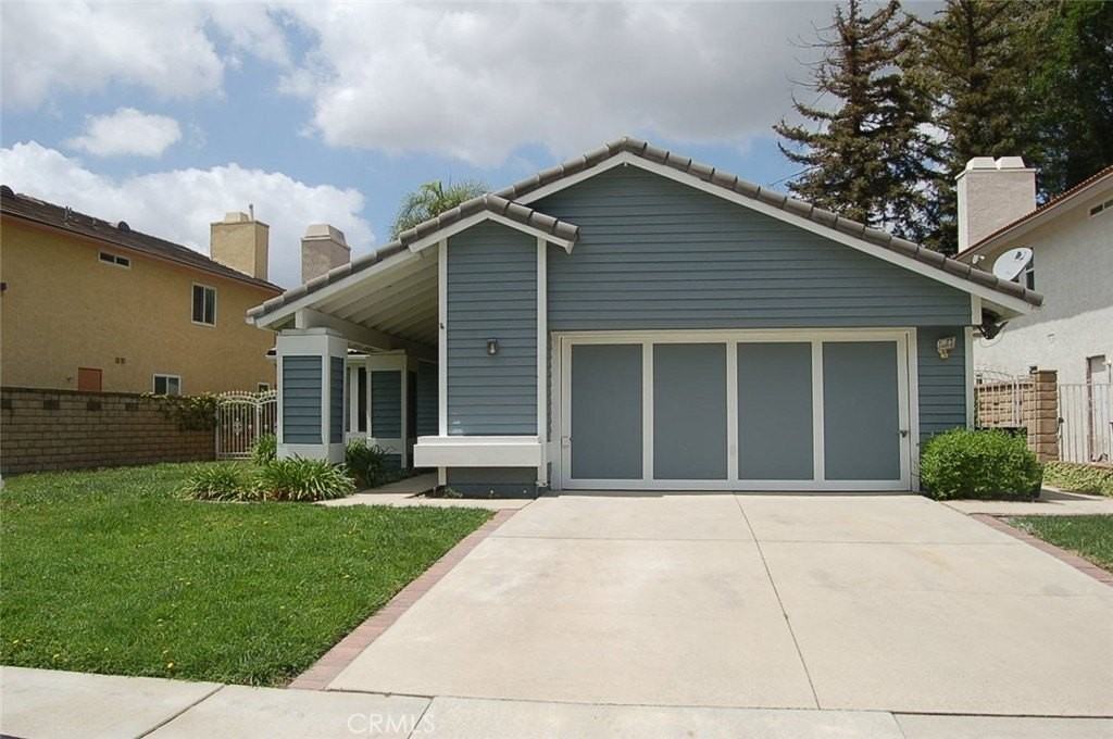 47 Deer Creek Rd - Photo 2 of 24