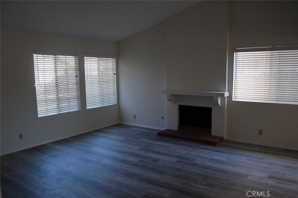 47 Deer Creek Rd - Photo 4 of 24