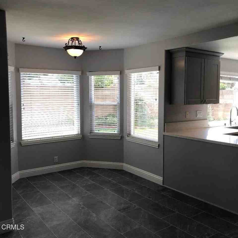 1106 Gracia St - Photo 5 of 26