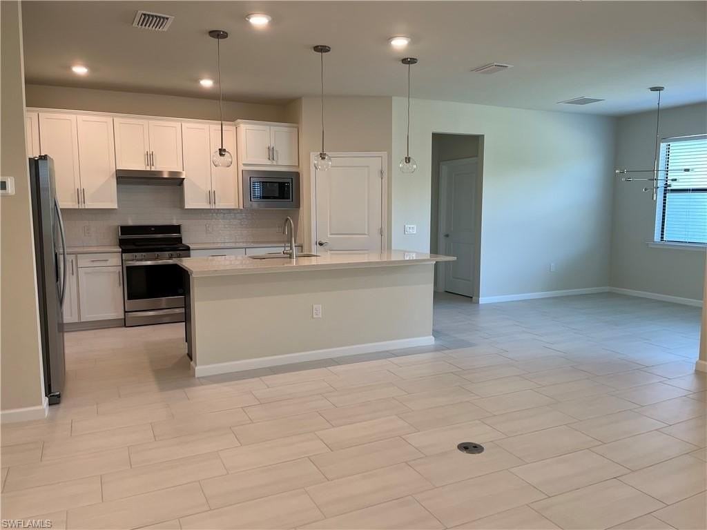 2122 Yellowfin Cir - Photo 3 of 30