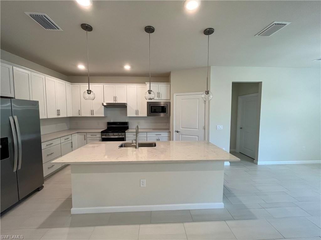 2122 Yellowfin Cir - Photo 4 of 30