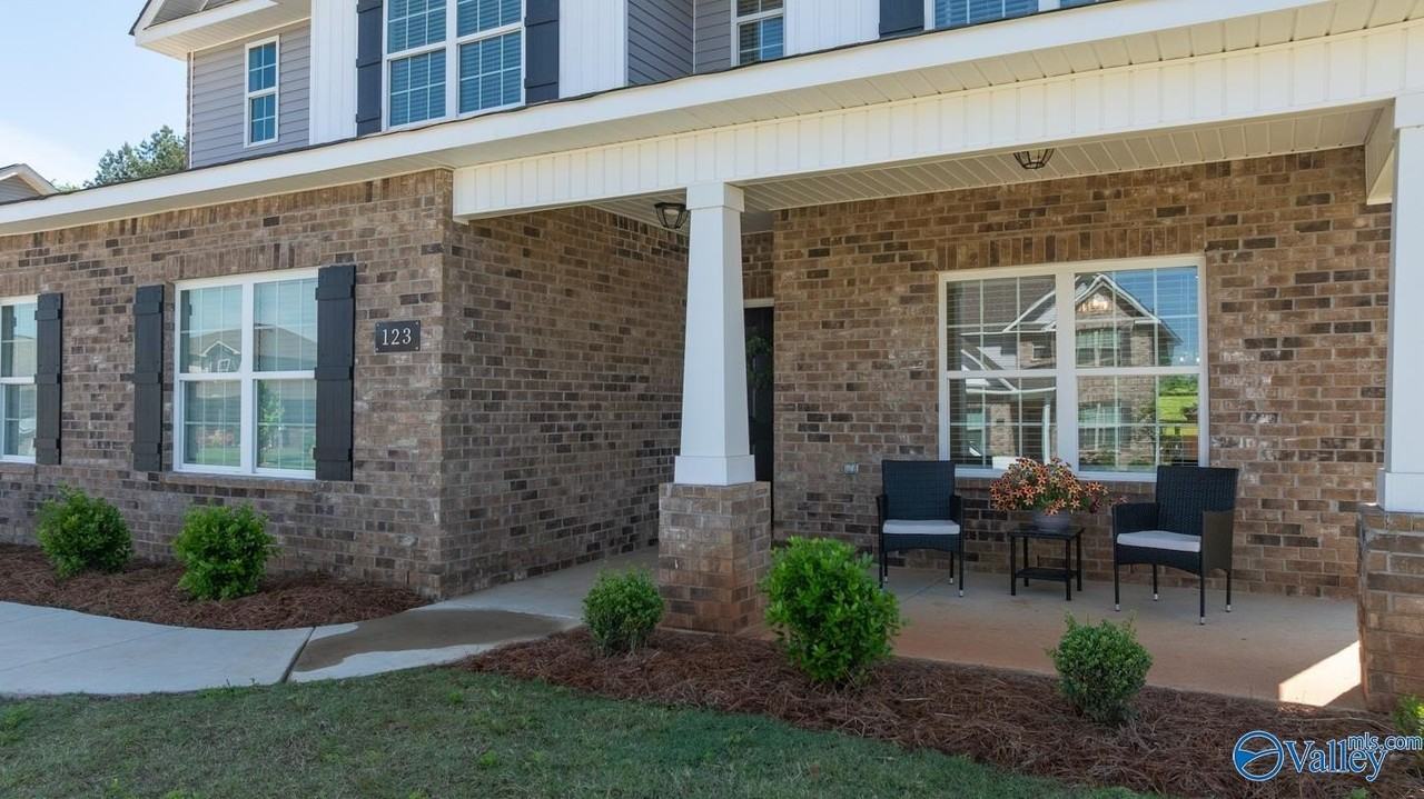 123 Ivy Vine Dr - Photo 6 of 38