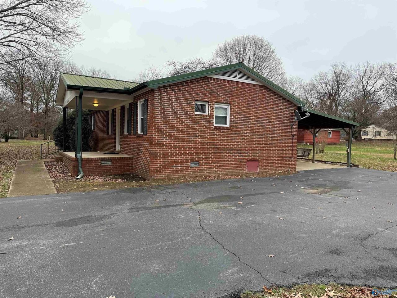 26680 Coral St - Photo 2 of 10