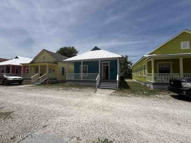 1942 Redell St - Photo 2 of 16