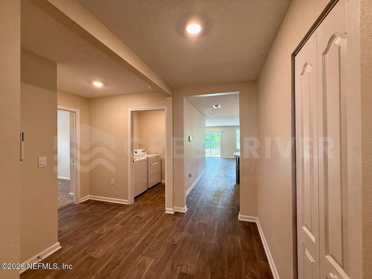 2038 Garrison Way - Photo 7 of 41