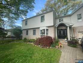116 Walsh Dr - Photo 1 of 1