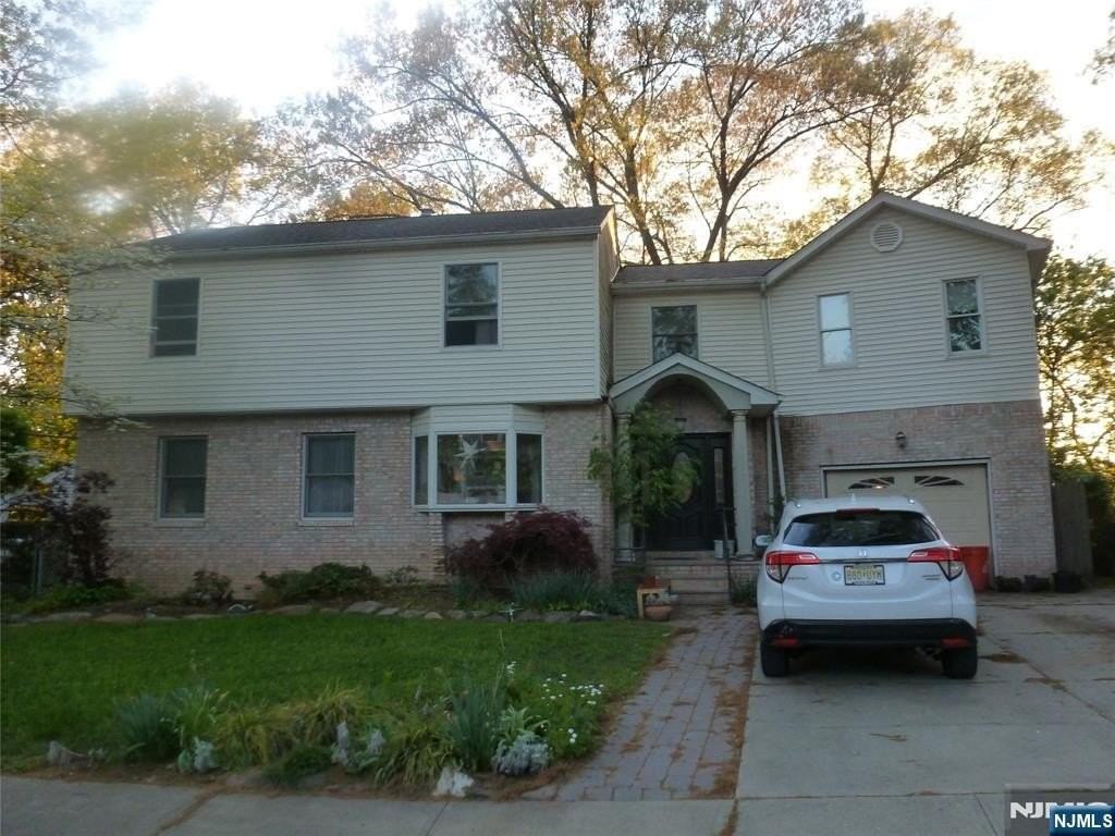 116 Walsh Dr - Photo 3 of 17