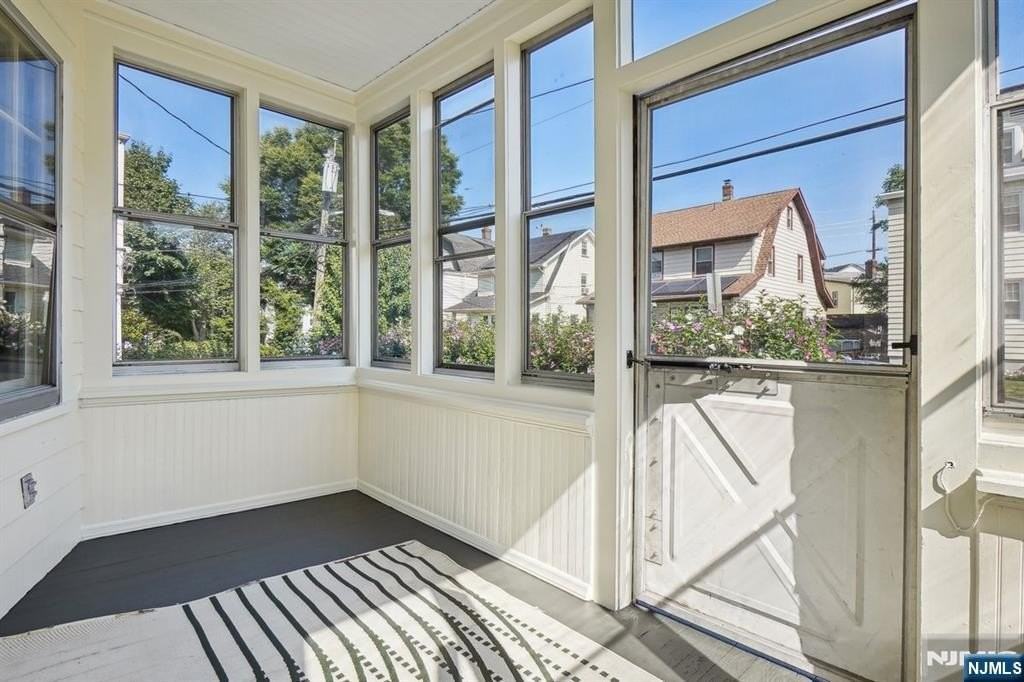 17 Beekman St - Photo 4 of 20