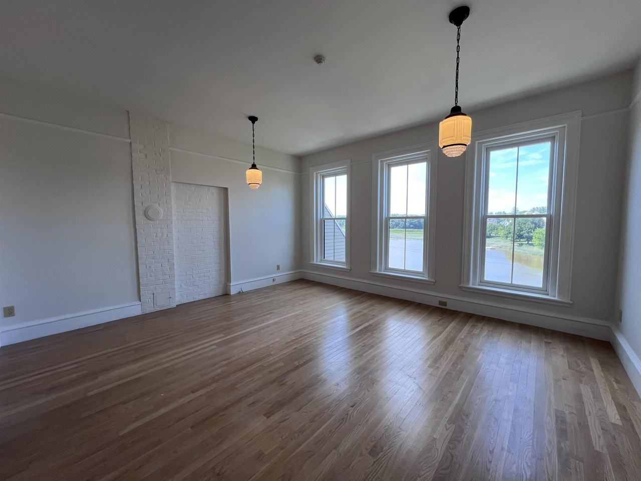123 Water St #4E - Photo 3 of 11
