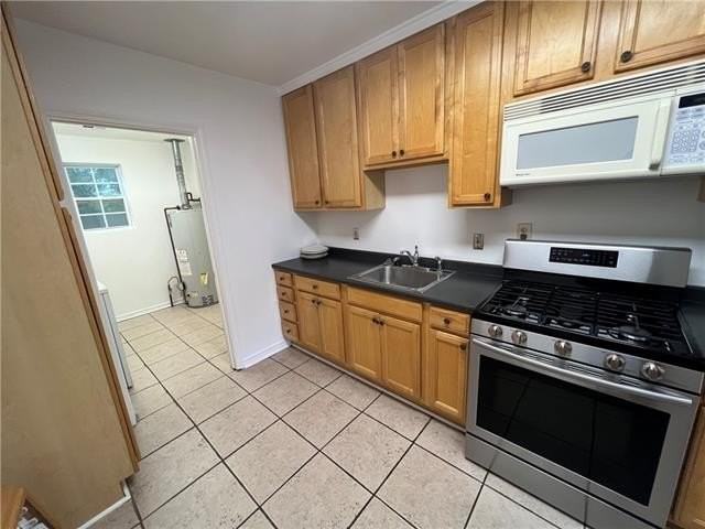 708 Community St - Photo 6 of 15