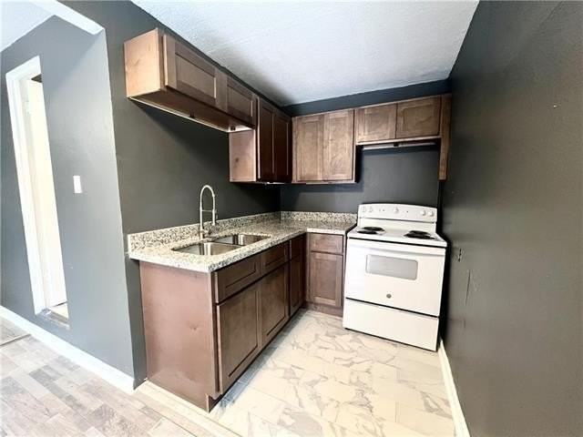 1011 Wilkinson St #B - Photo 3 of 8