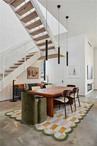 1435 Euterpe St - Photo 6 of 38