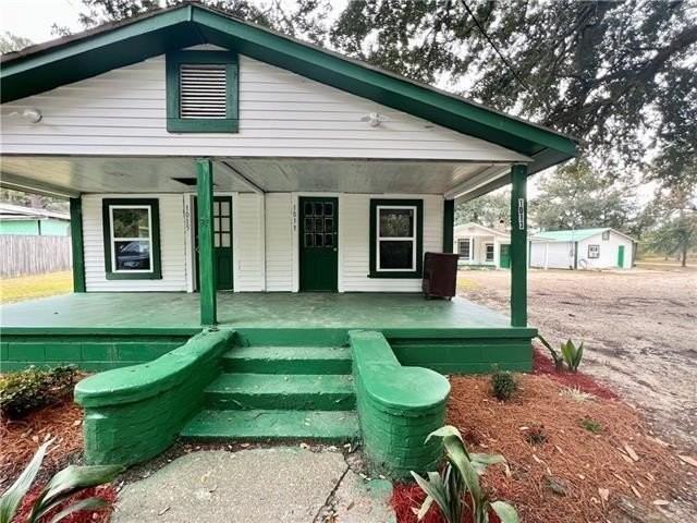 1013 Wilkinson St - Photo 2 of 11
