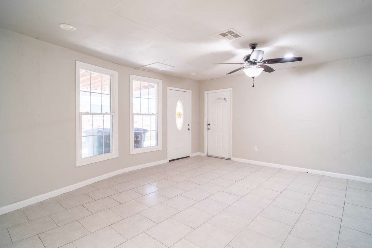 11623 Rowan Ln - Photo 6 of 22