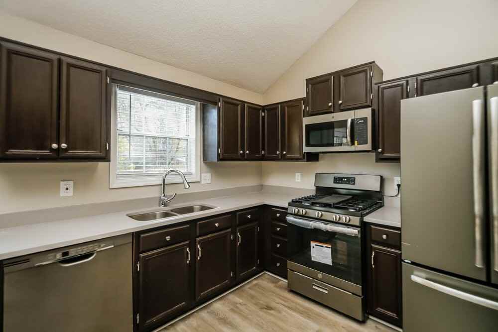 4223 Brandy Ann Dr - Photo 7 of 16