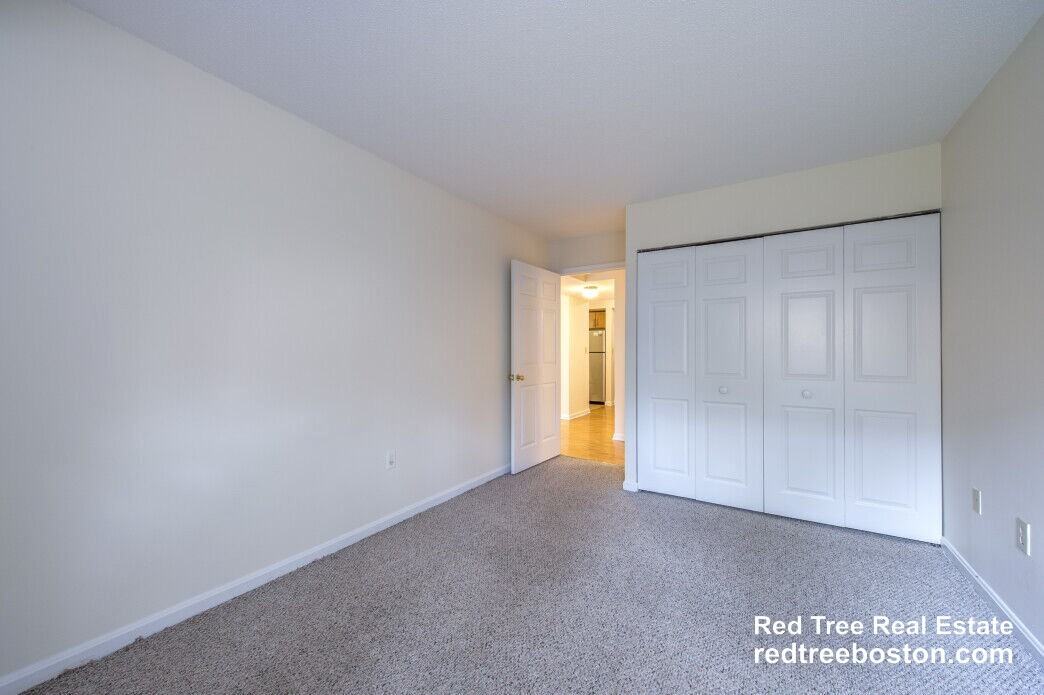 345 Franklin St #505 - Photo 6 of 17