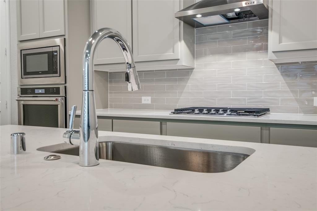 13280 Jonata St - Photo 3 of 20