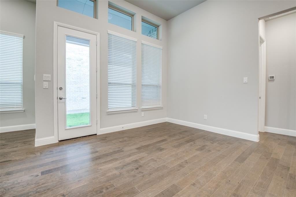 13280 Jonata St - Photo 5 of 20
