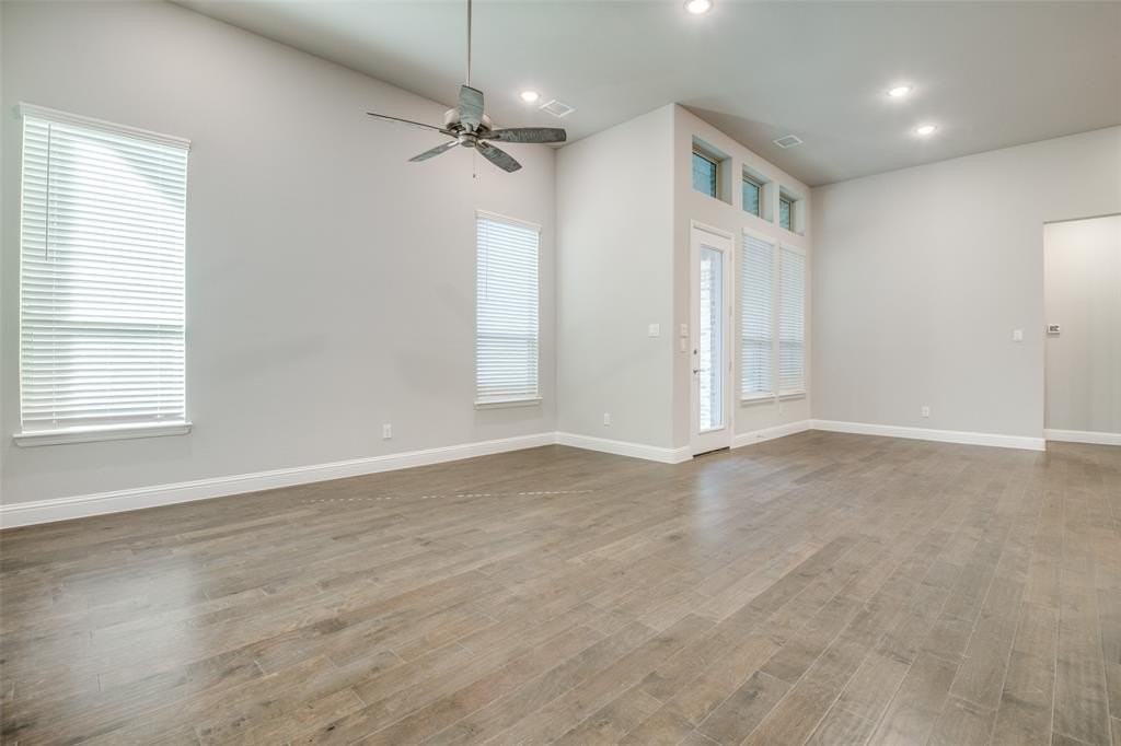 13280 Jonata St - Photo 7 of 20