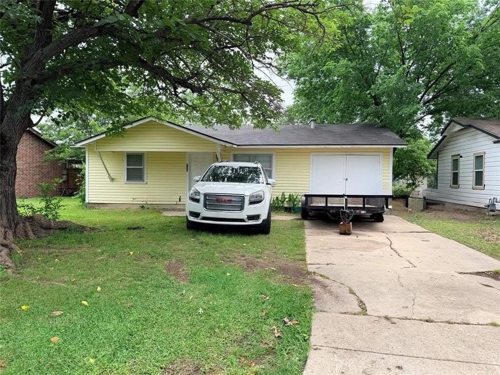 712 Juno Ln