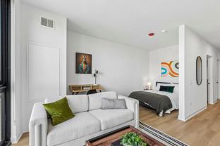 1100 W Grand Ave #205 - Photo 1 of 1