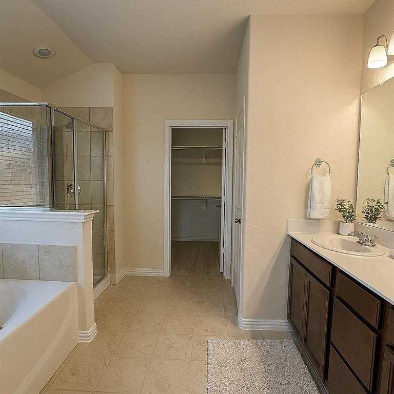 3920 Turquoise Ave - Photo 2 of 12