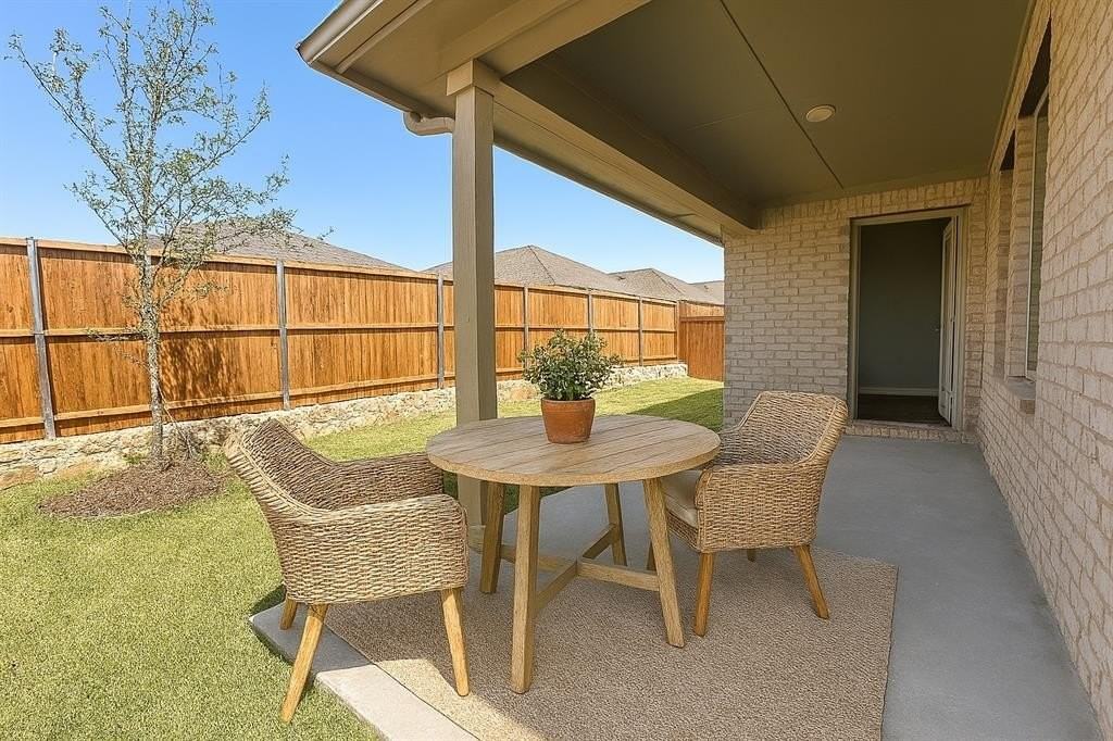 3920 Turquoise Ave - Photo 7 of 12