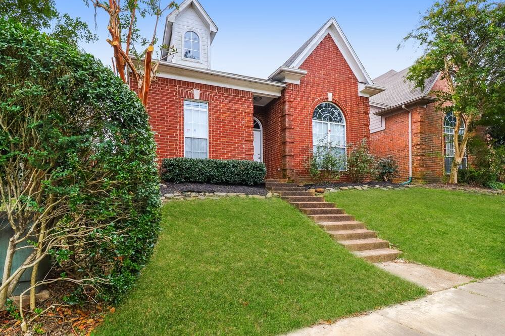 8691 Overcup Oaks Dr - Photo 3 of 25