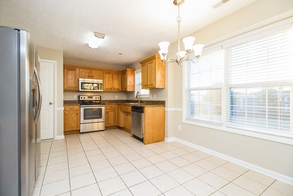 7014 Mudshark Pl - Photo 6 of 18