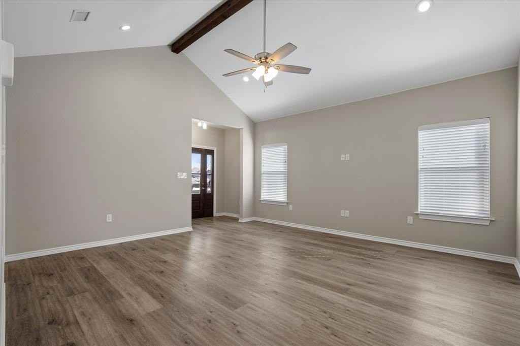 508 Good John St - Photo 6 of 31