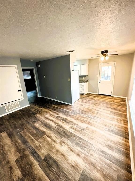 101 Redbud St #103 - Photo 7 of 17