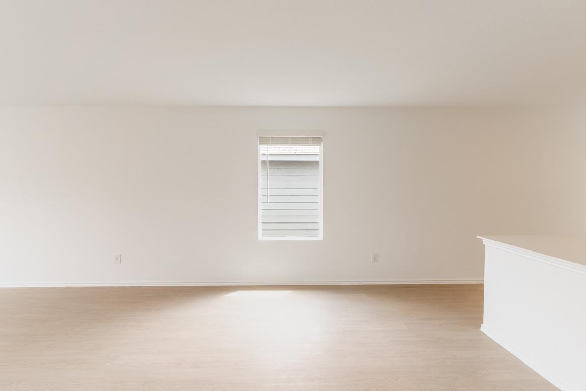 208 Skyfire Street - Photo 6 of 39