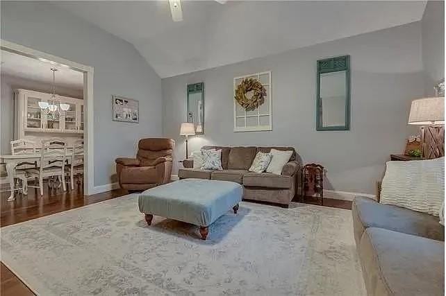 8895 Camfield Way - Photo 6 of 21