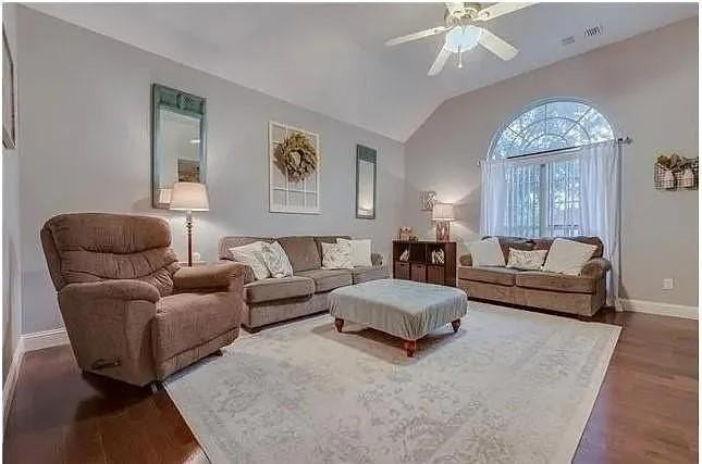 8895 Camfield Way - Photo 7 of 21