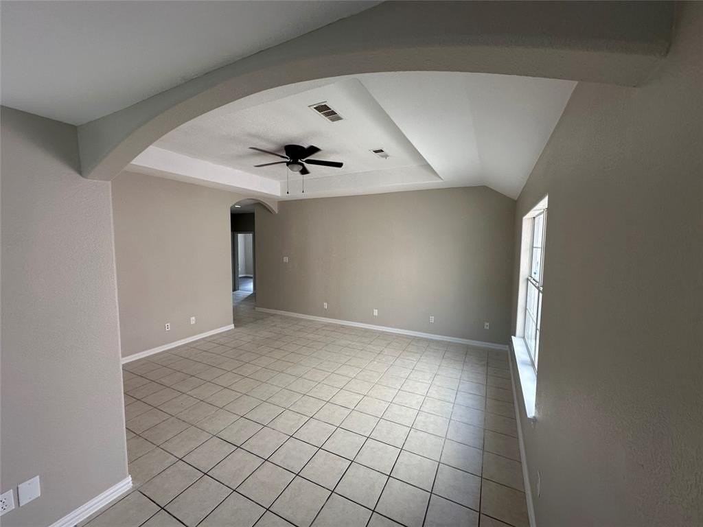 1160 S Belt Line Rd - Photo 4 of 18