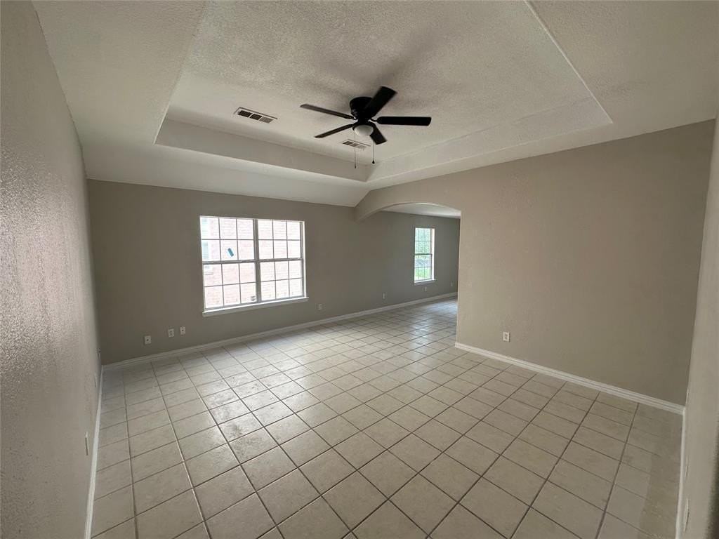 1160 S Belt Line Rd - Photo 5 of 18