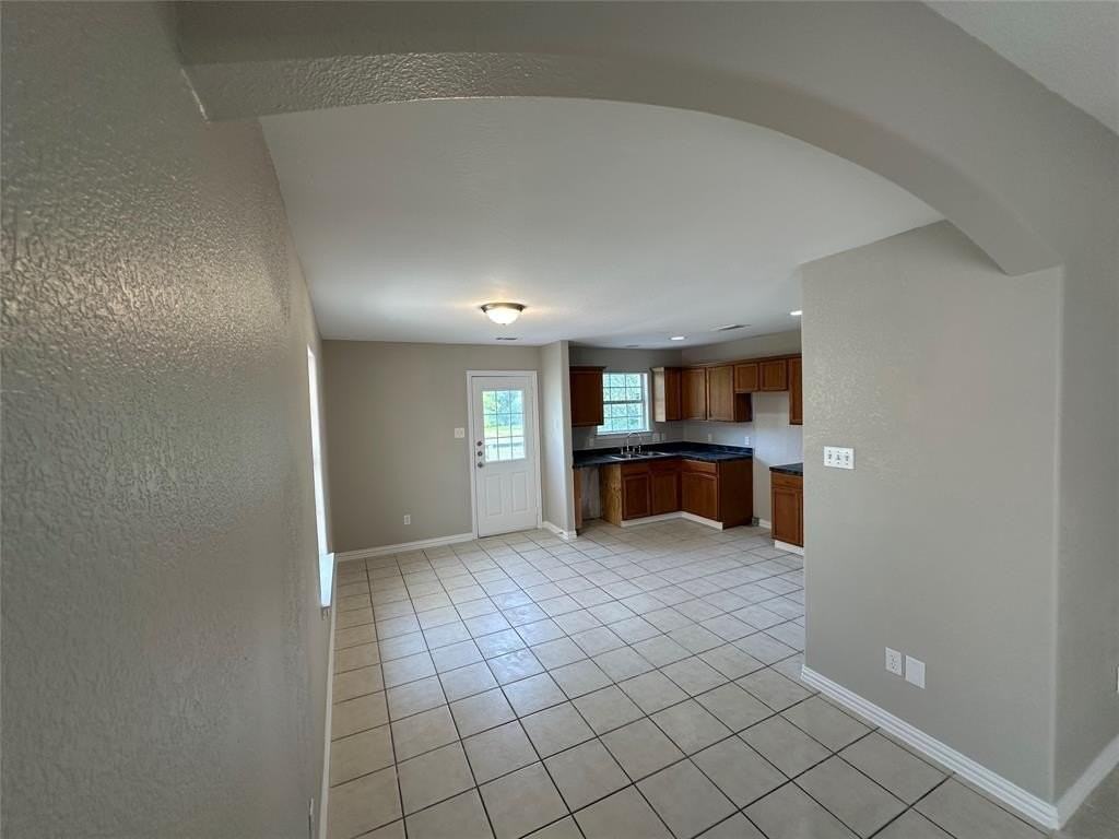 1160 S Belt Line Rd - Photo 7 of 18