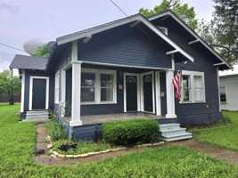 featured image of 408 W Trinity St