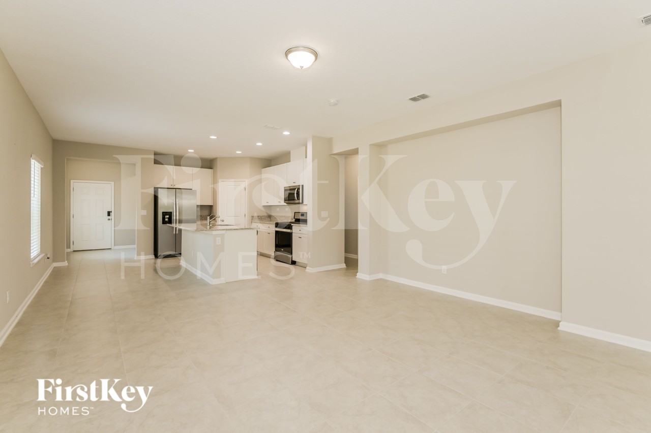 75325 Charmer Aly - Photo 2 of 16