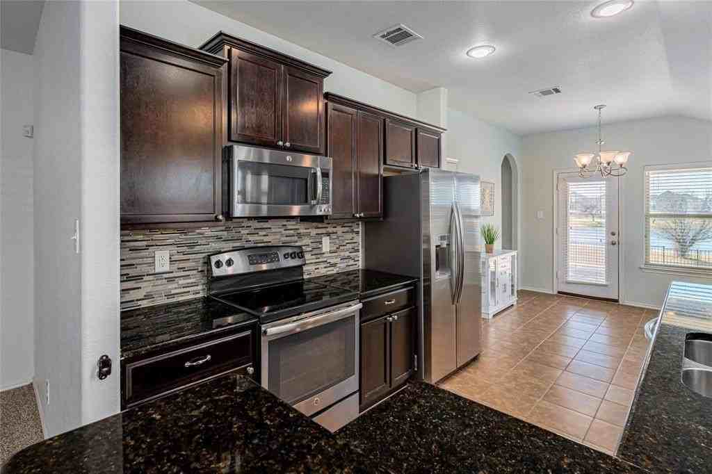 832 Cheyenne Dr - Photo 7 of 26