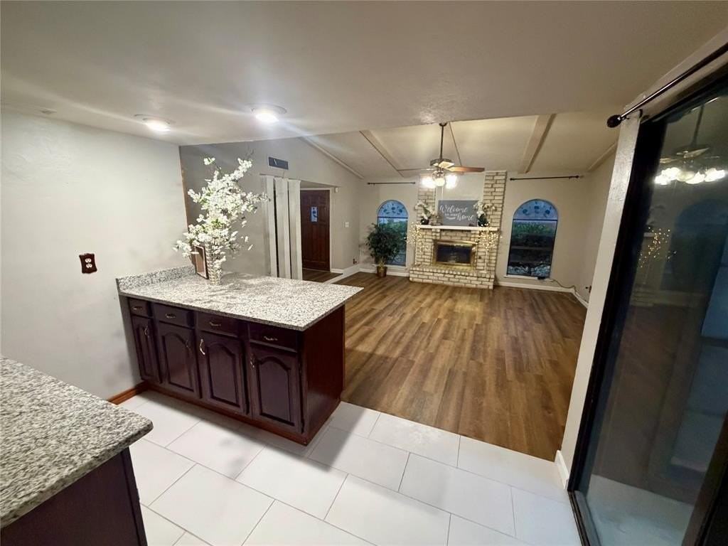 2929 Winterberry Dr - Photo 5 of 11