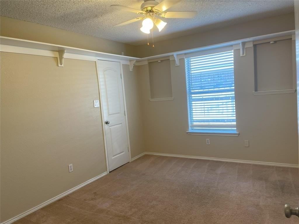 4241 Iris Ave - Photo 7 of 9