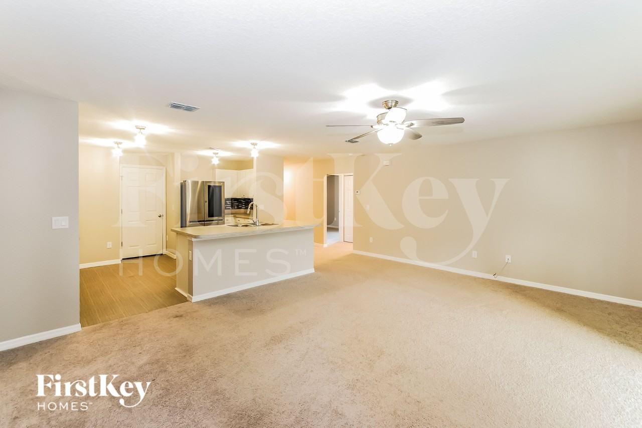 19 Rykill Way - Photo 5 of 18