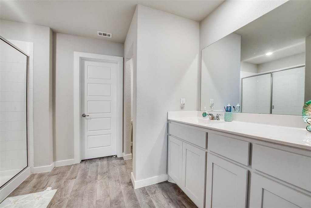 1508 Forest Park Dr - Photo 6 of 11